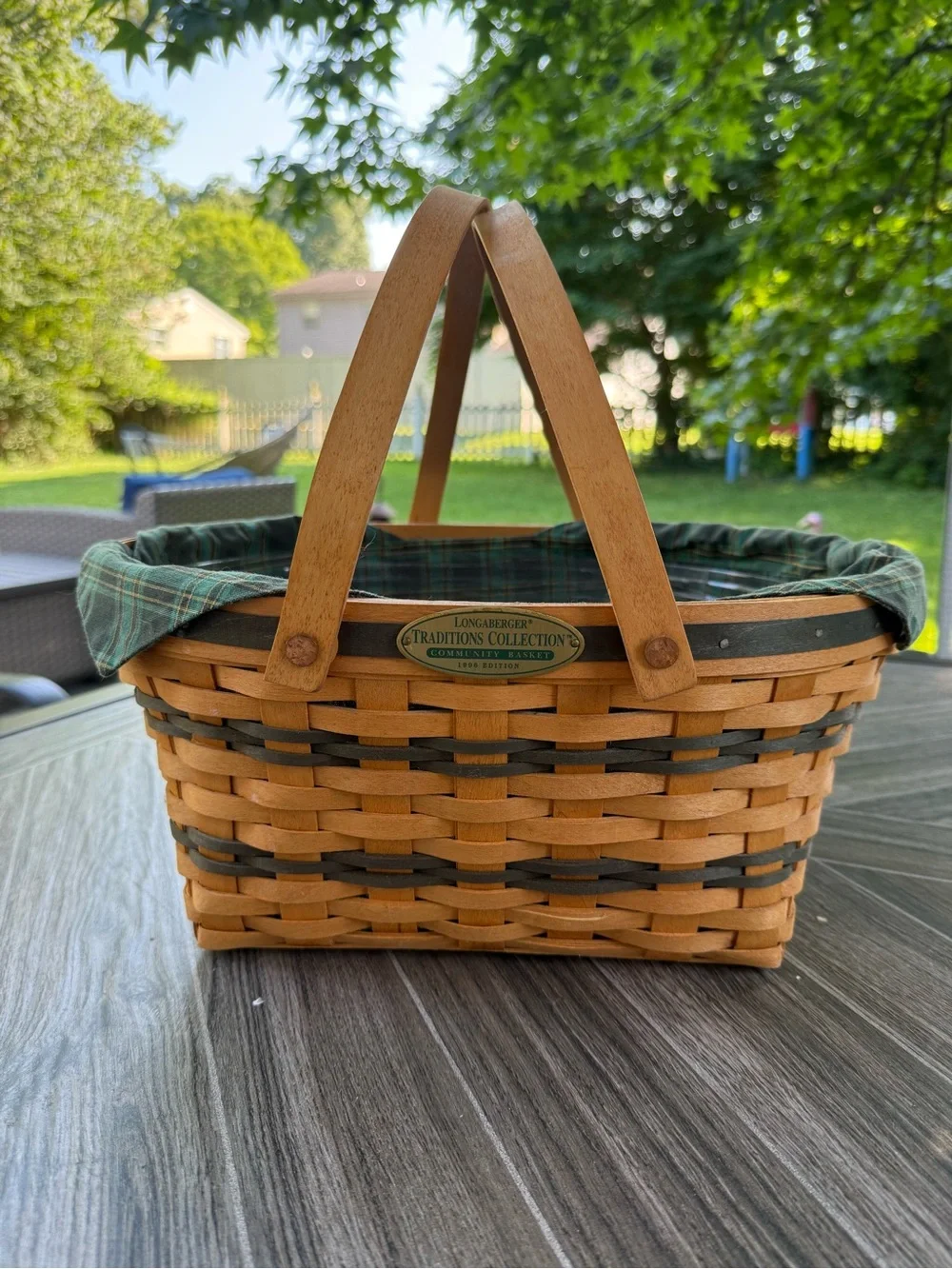 Longaberger Traditions Community Handwoven Basket w/Liner ***see photos